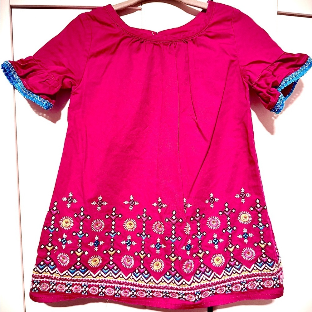 18M OshKosh Genuine Kids dress
Magenta Embroidered Dress with Blue Accents